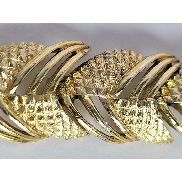 Pegasus Coro Bracelet Vintage Mid Century Modern MCM Gold - Picture 8 of 13
